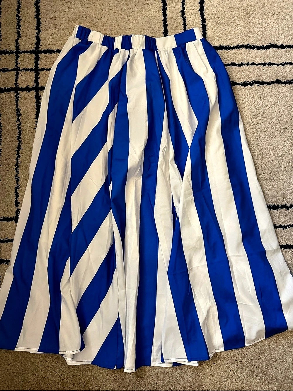 CicyBell Summer Striped Maxi Skirt Blue & White Small Like New